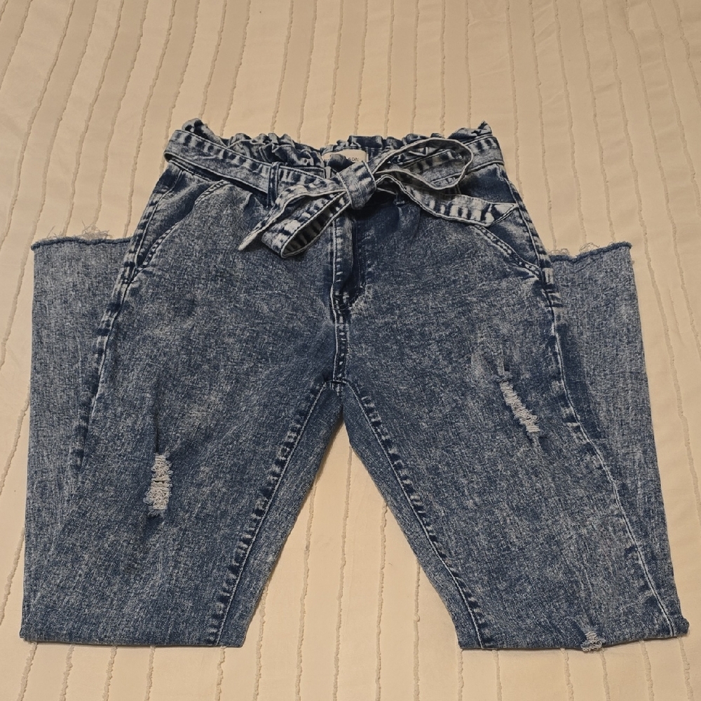 Ashley Mason Distressed Stonewash High Waist Slim Cutoff Denim Jeans, Size 9